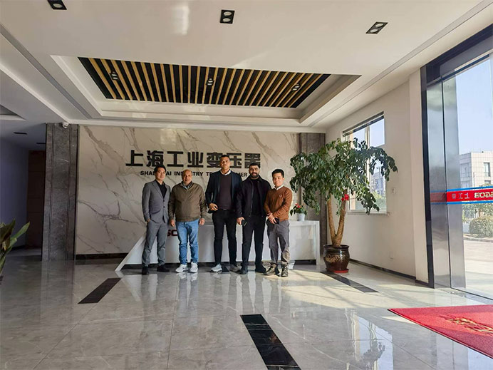 Lämpimästi ja vilpittömästi Tervetuloa egyptiläiset asiakkaat fyysisesti käymään työpajassamme!